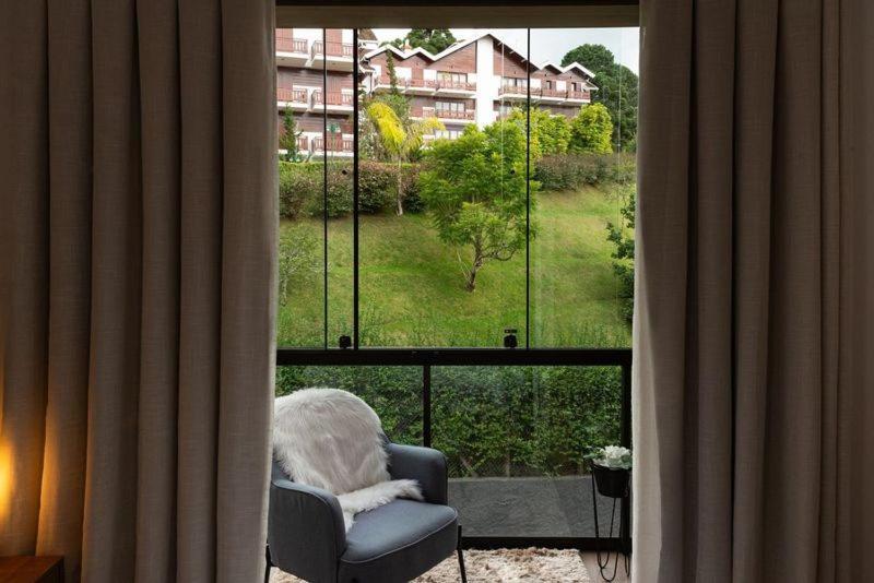 NOSSO LOFT ENCANTADOR em Campos do Jordão Exterior foto
